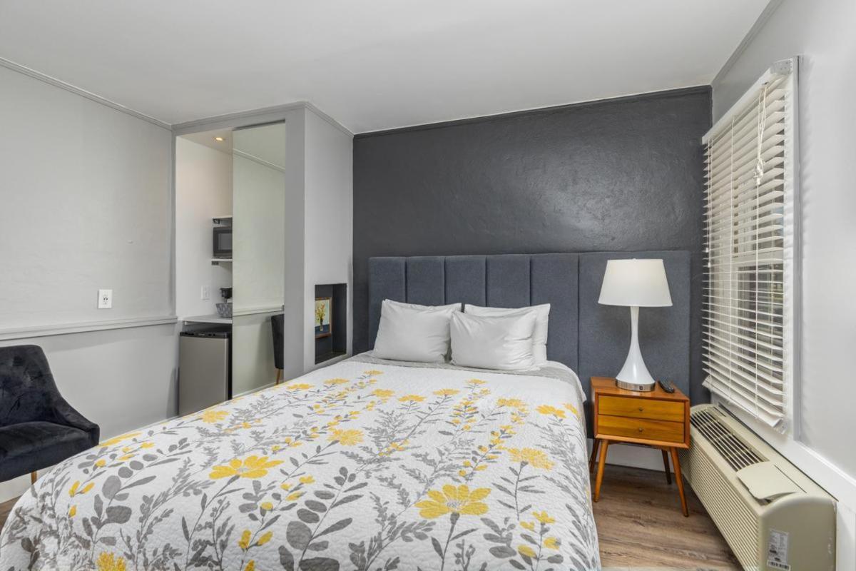 Blue Star Motel Douglas ภายนอก รูปภาพ